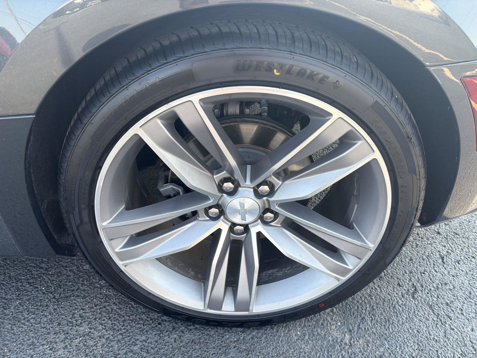 Used 2018 Chevrolet Camaro LT w/ RS Package RWD image 20