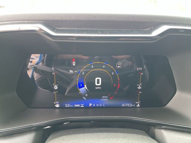 Used 2023 Chevrolet Colorado LT w/ LT Convenience Package II AWD/4WD image 15