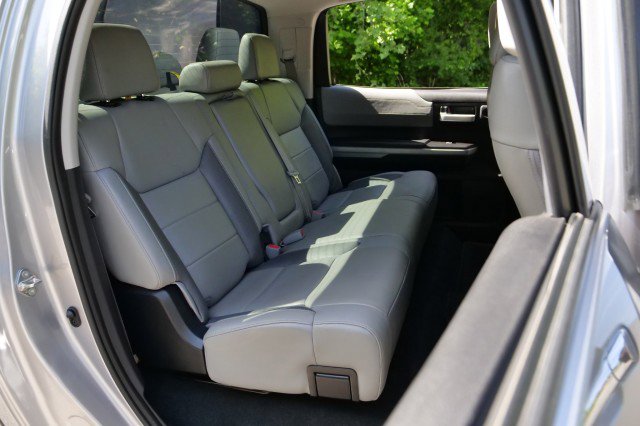 Used 2020 Toyota Tundra Limited w/ Limited Premium Package AWD/4WD image 35