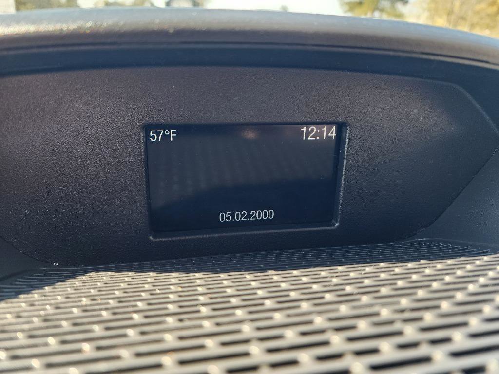 Used 2018 Ford Transit 150 XL image 19