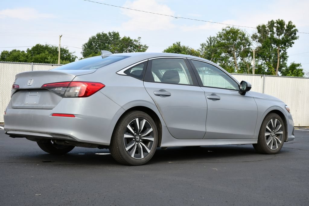 Used 2024 Honda Civic EX image 7