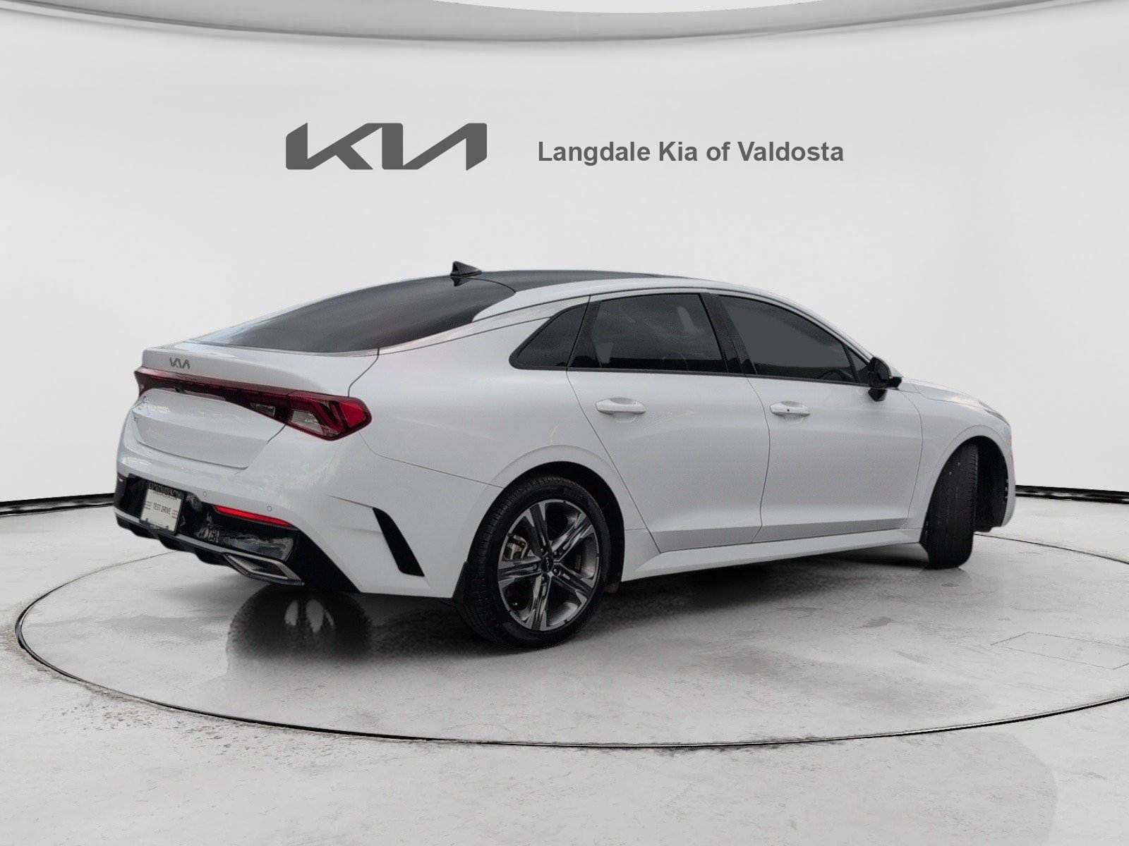 Used 2023 Kia K5 EX w/ EX Premium Package FWD image 4