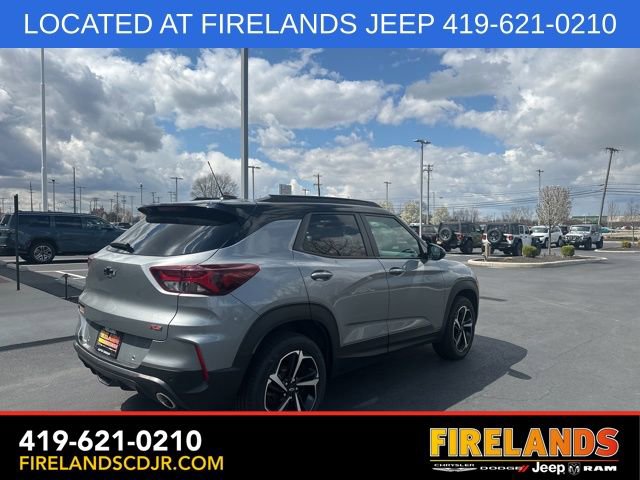 Used 2023 Chevrolet TrailBlazer RS w/ Convenience Package image 11