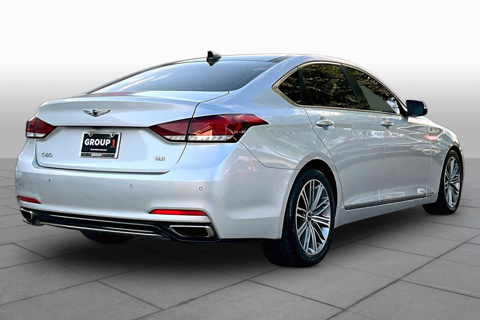 Used 2018 Genesis G80 3.8 w/ Option Group 03 RWD image 13