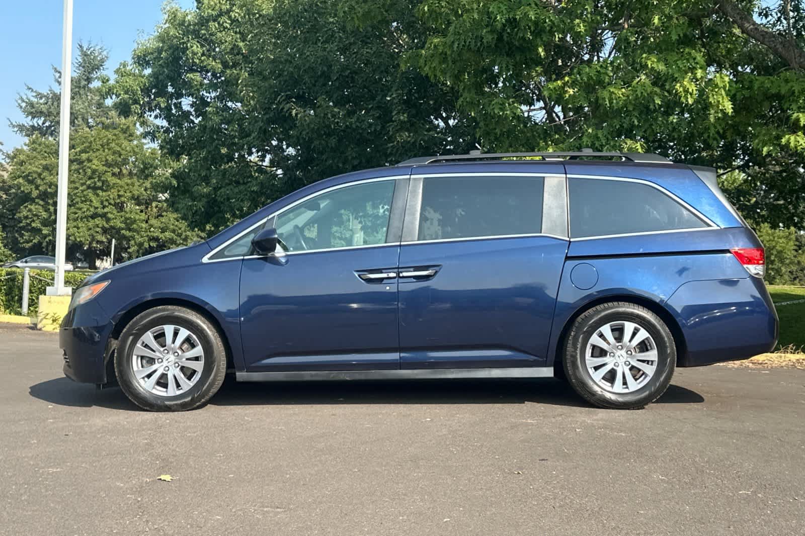 Used 2017 Honda Odyssey EX-L image 5