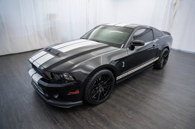 Used 2014 Ford Mustang Shelby GT500 w/ Equipment Group 821A RWD image 3