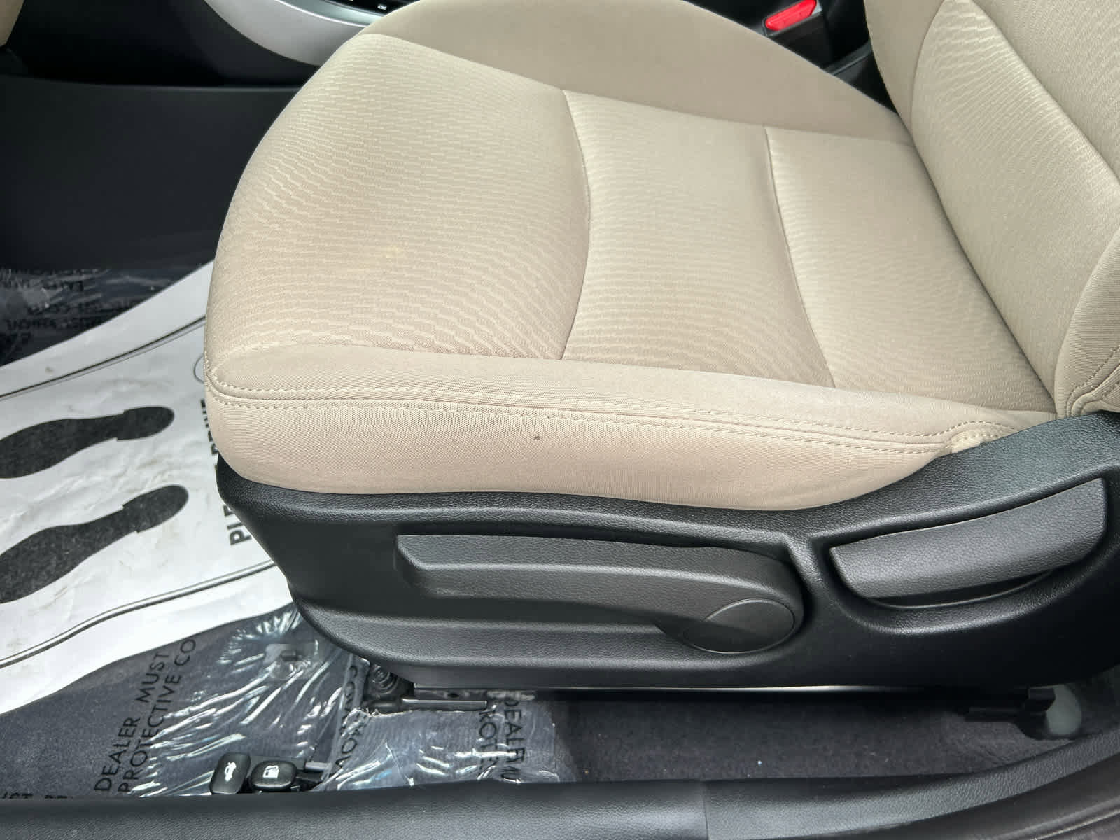 Used 2014 Hyundai Elantra SE w/ Option Group 02 image 24