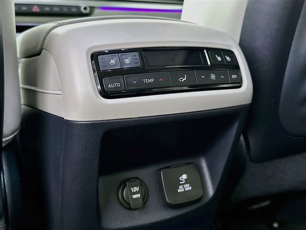 Used 2024 Hyundai Palisade Calligraphy FWD image 12