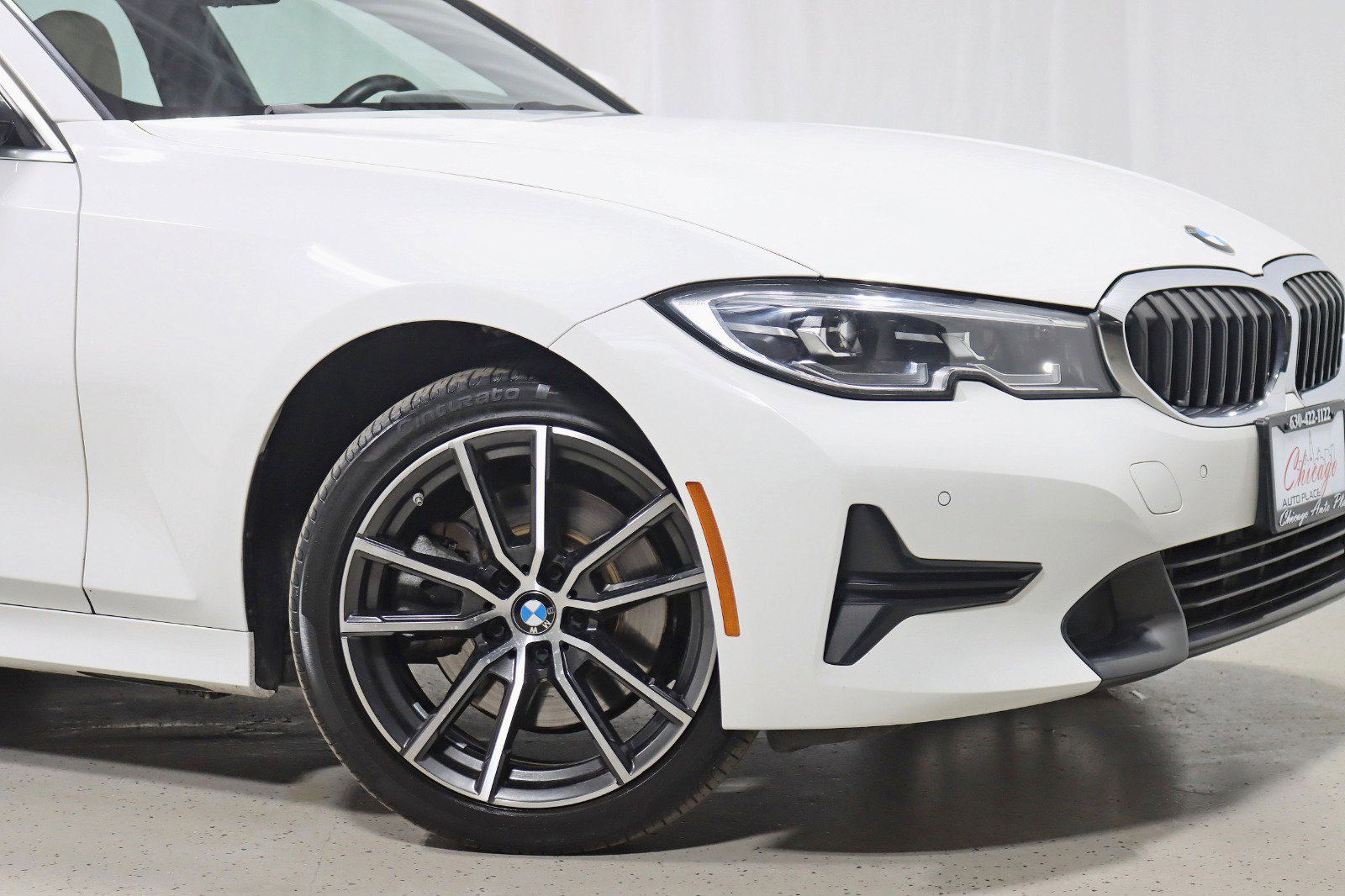 Used 2022 BMW 330i xDrive Sedan w/ Premium Package image 5