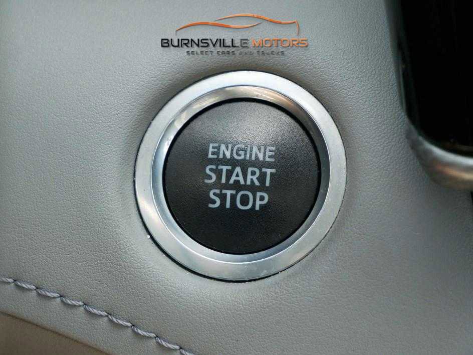 Used 2020 Toyota Highlander Platinum image 27