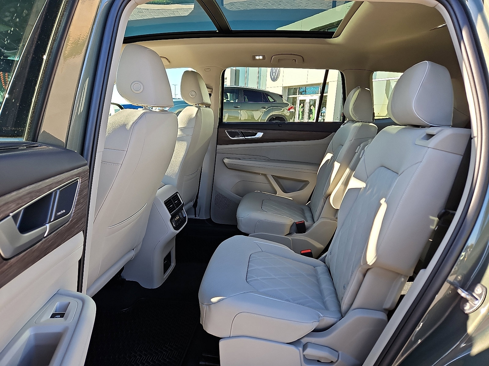 New 2026 Volkswagen Atlas SEL Premium R-Line image 13