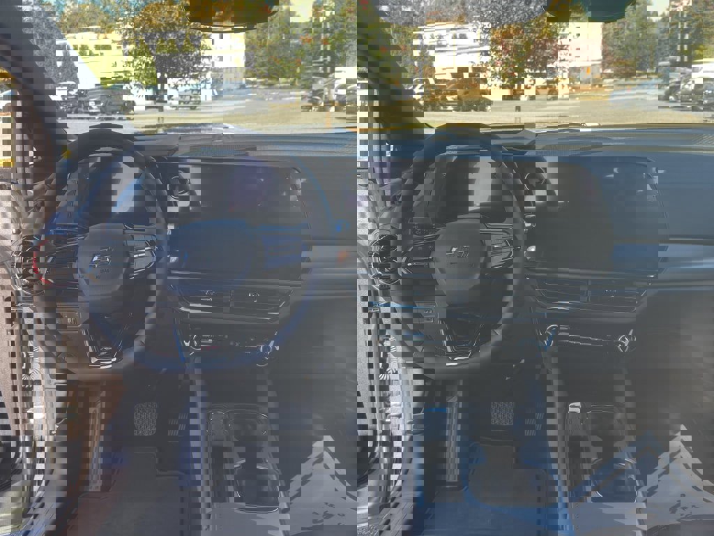 New 2026 Chevrolet Equinox EV RS image 16