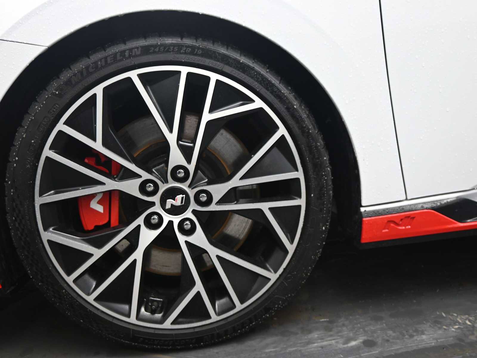 Used 2022 Hyundai Elantra N image 10