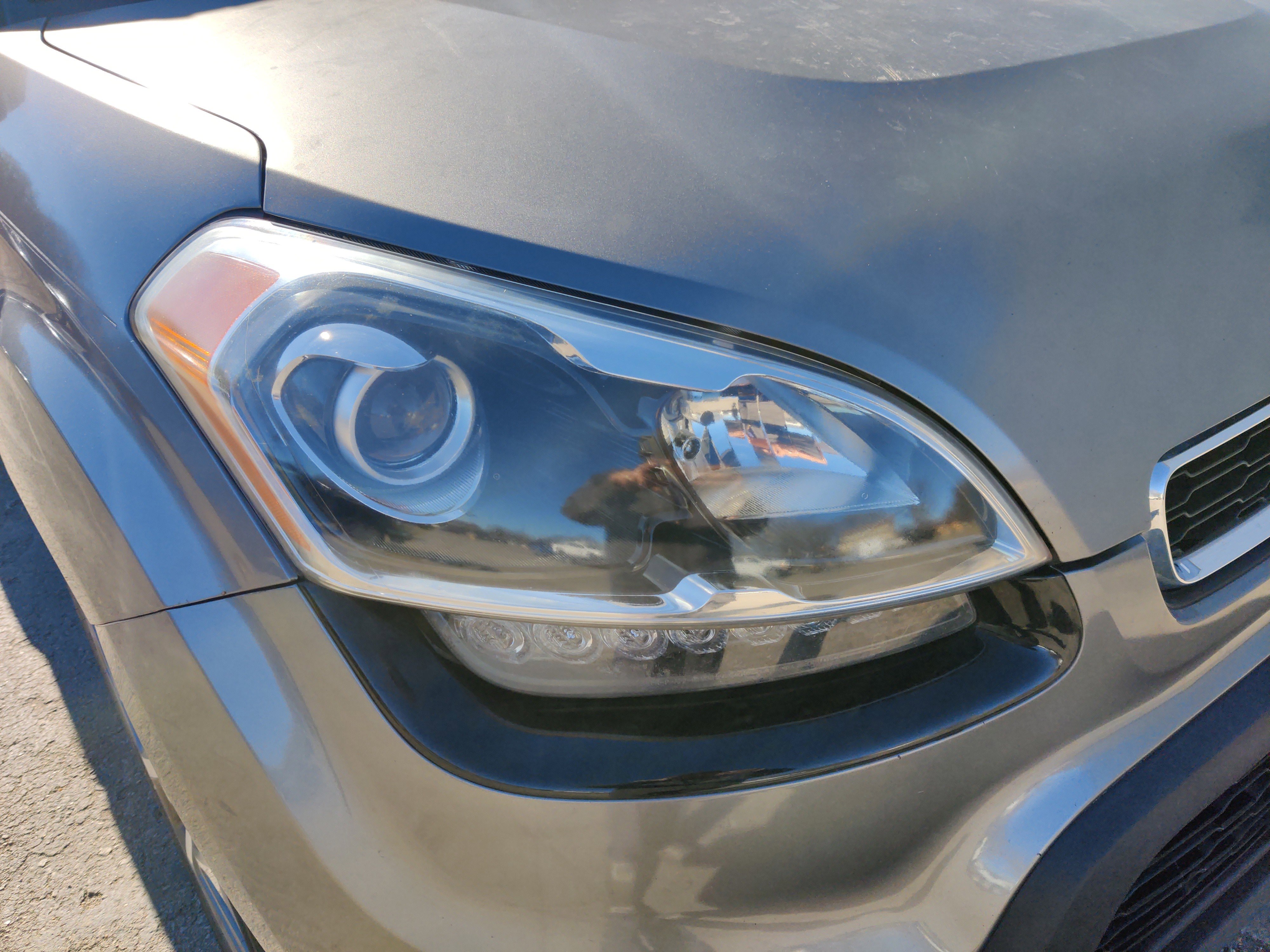 Used 2012 Kia Soul ! w/ Premium Pkg image 4