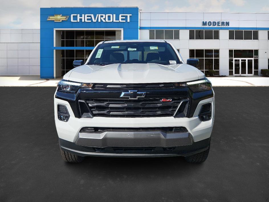 New 2025 Chevrolet Colorado Z71 w/ Midnight Edition image 8