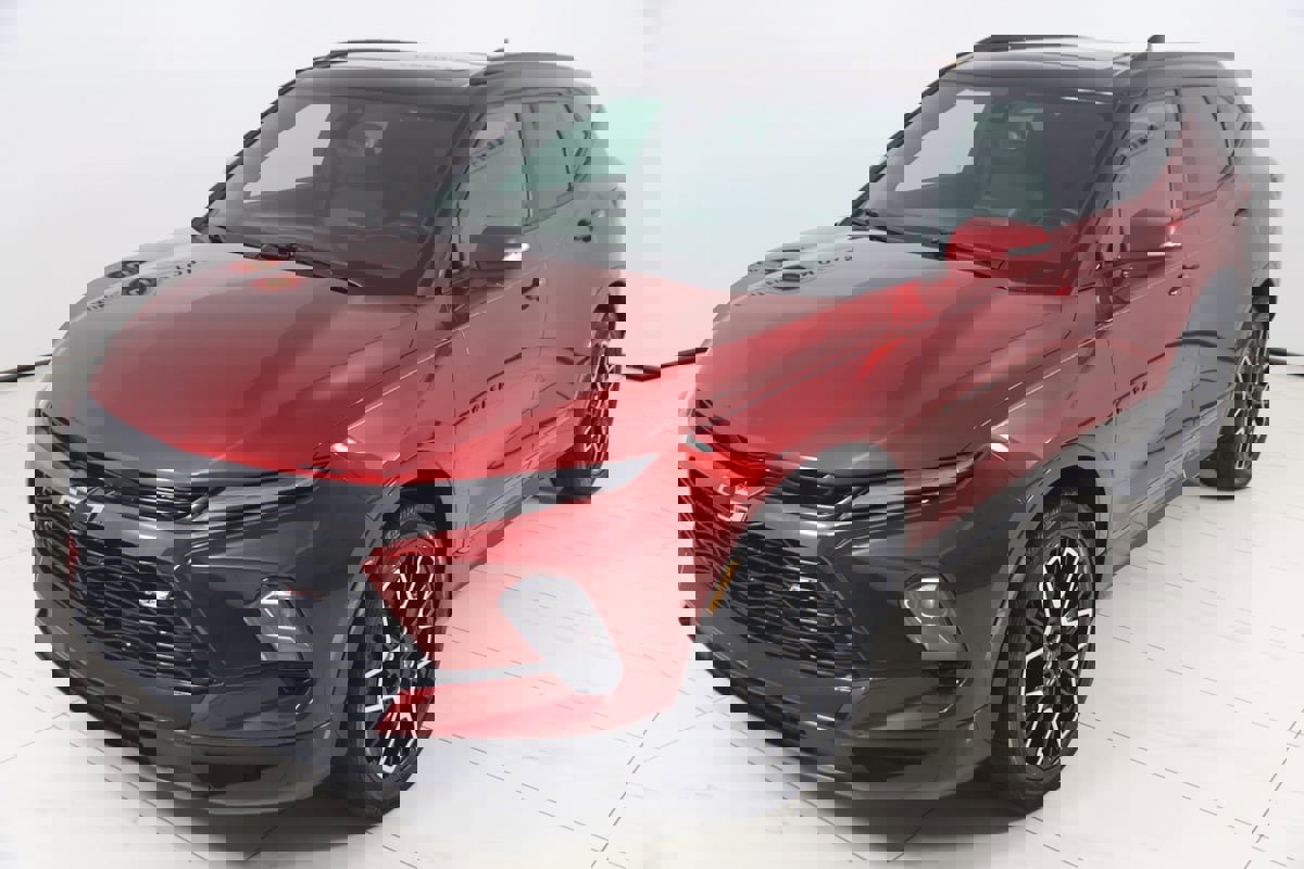 Used 2023 Chevrolet Blazer RS image 25