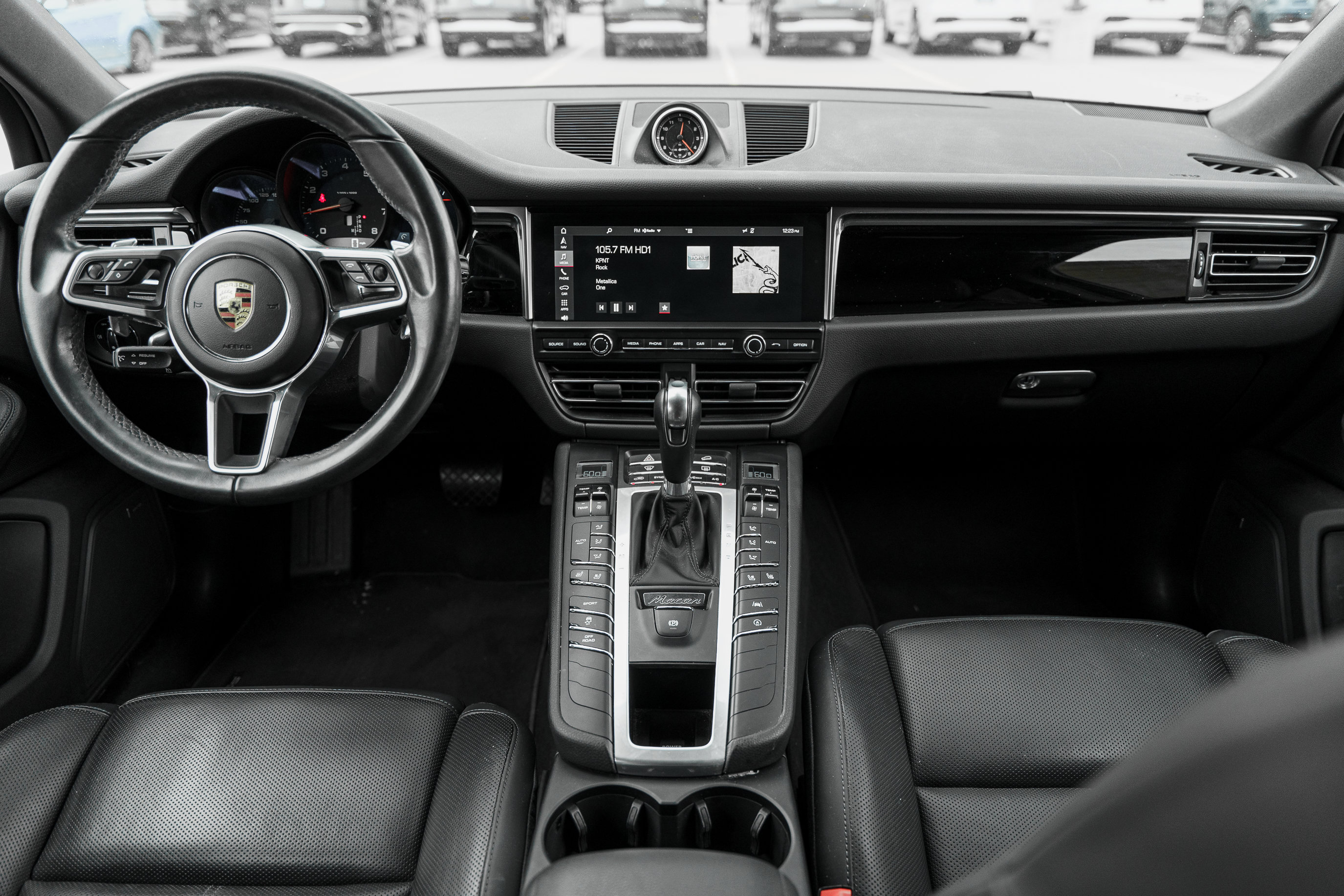 Used 2019 Porsche Macan AWD/4WD image 8