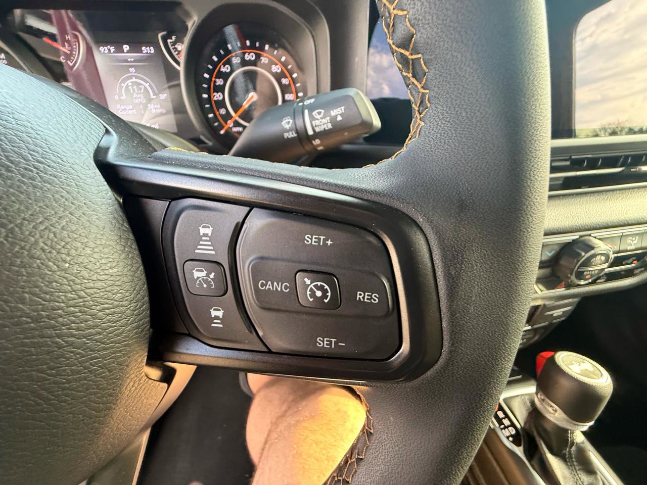 Used 2024 Jeep Wrangler Unlimited Sport image 19