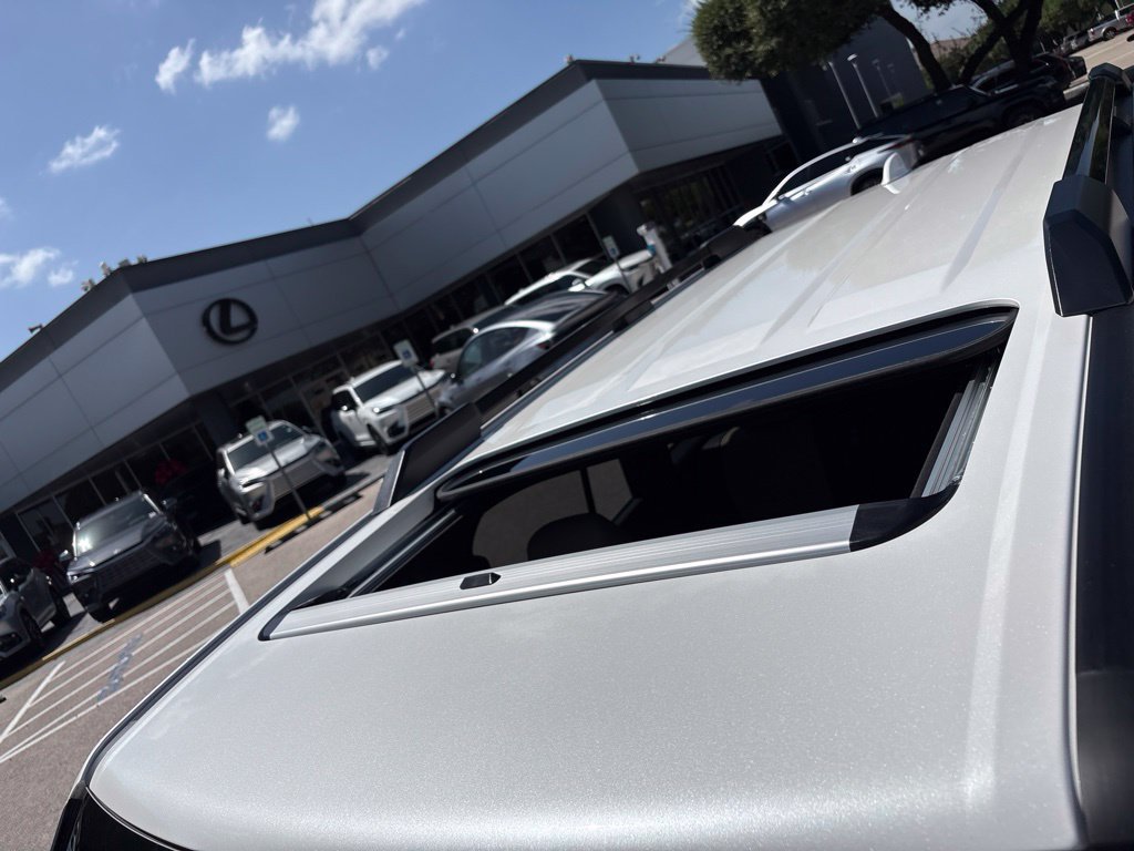 Certified 2026 Lexus GX 550 AWD/4WD image 10