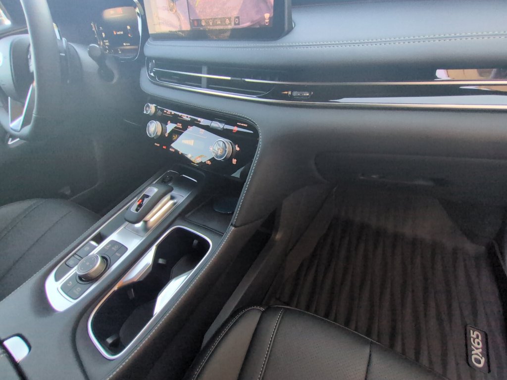New 2027 INFINITI QX65 Sport w/ Cargo Package AWD/4WD image 24
