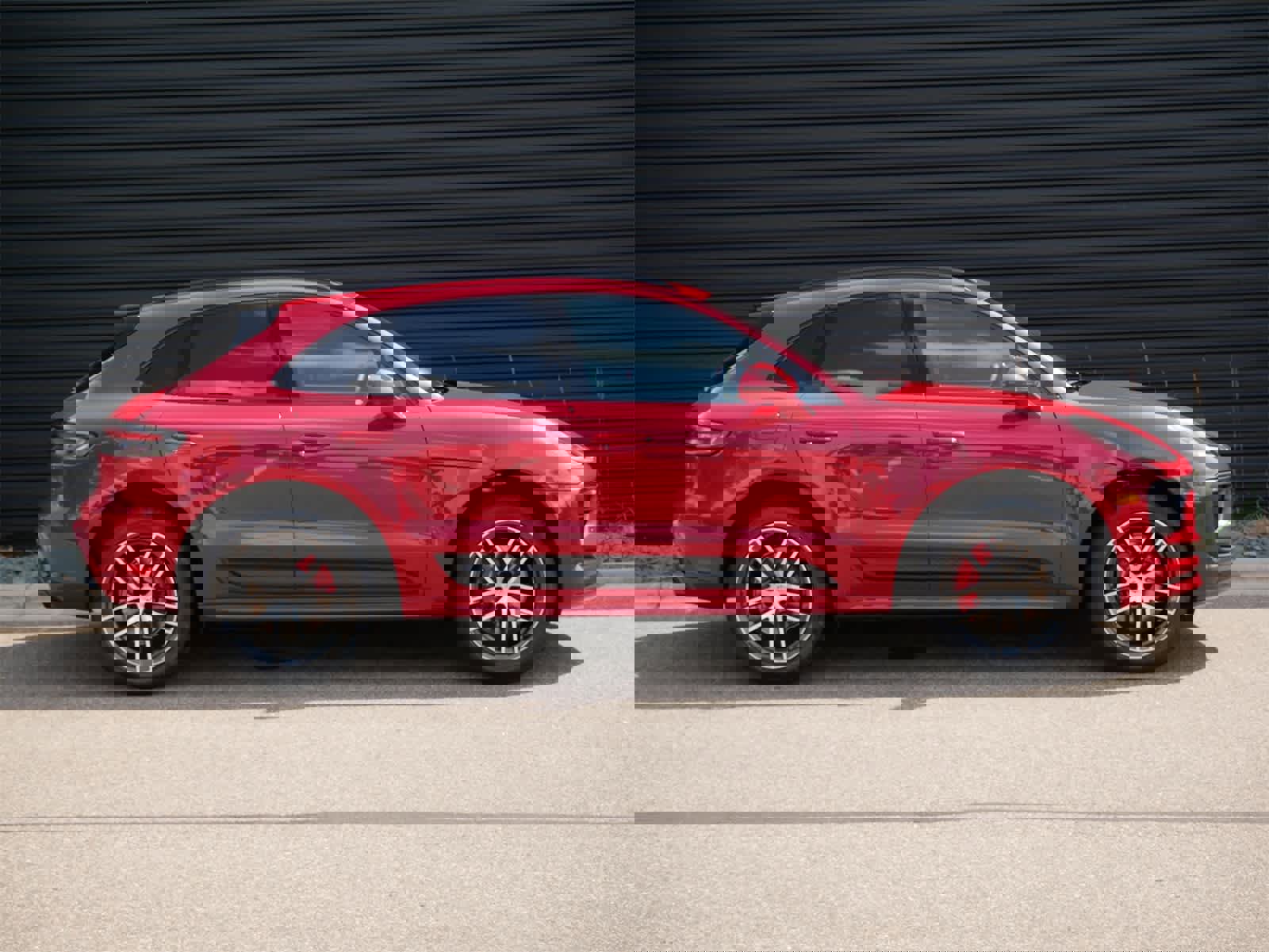 New 2025 Porsche Macan S image 26