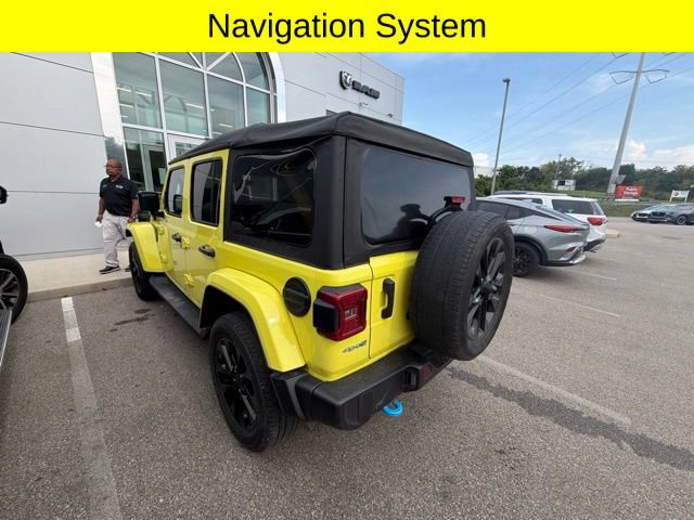 Used 2023 Jeep Wrangler Unlimited Sahara w/ Cold Weather Group AWD/4WD image 5