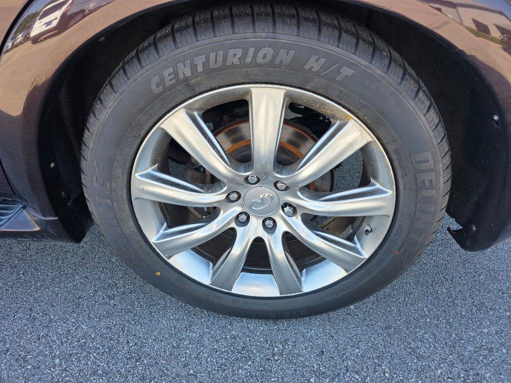 Used 2012 INFINITI QX56 4WD w/ Deluxe Touring Pkg image 23