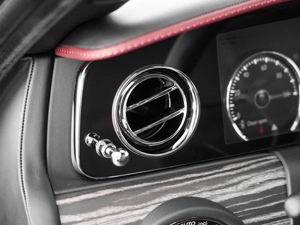 Certified 2023 Rolls-Royce Ghost AWD/4WD image 21