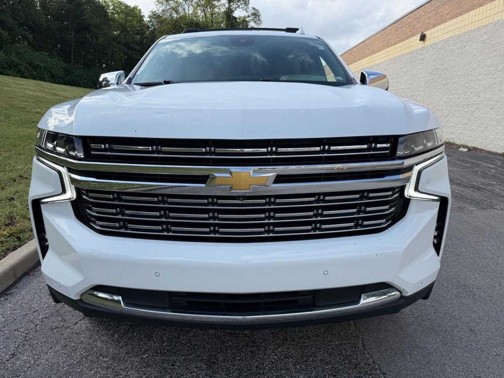 Used 2023 Chevrolet Tahoe Premier AWD/4WD image 7