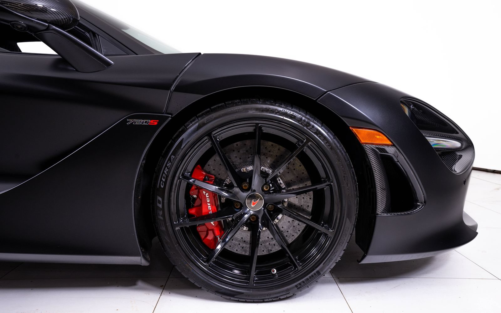 Used 2019 McLaren 720S Performance RWD image 19