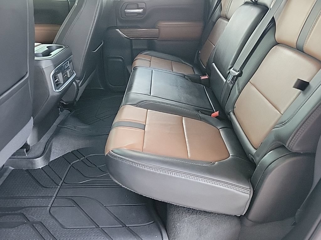 Used 2021 Chevrolet Silverado 2500 High Country w/ Z71 Off-Road Package AWD/4WD image 16
