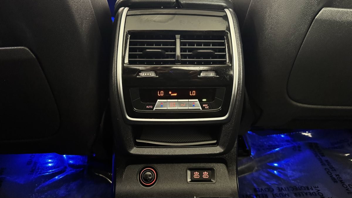 Used 2019 BMW X7 xDrive40i AWD/4WD image 33
