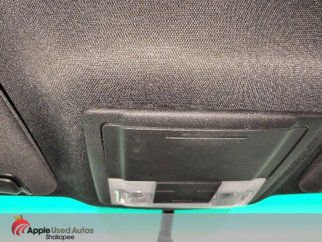 Used 2017 Ford Explorer XLT w/ Equipment Group 202A image 27