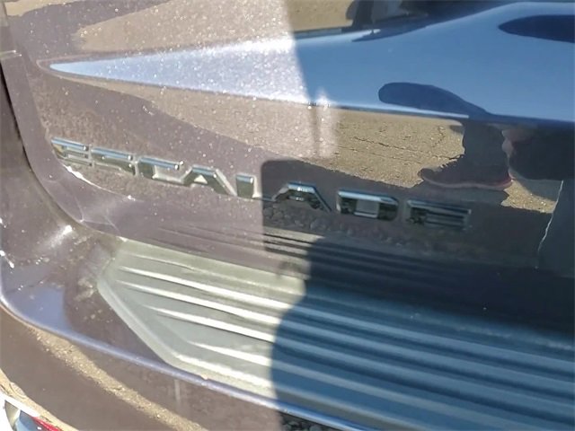 Used 2022 Cadillac Escalade Sport Platinum image 6