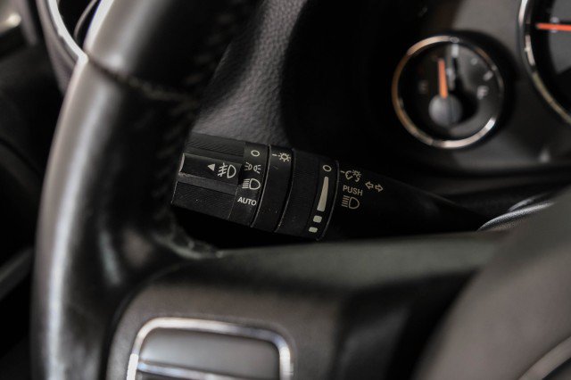 Used 2015 Jeep Wrangler Sahara AWD/4WD image 16