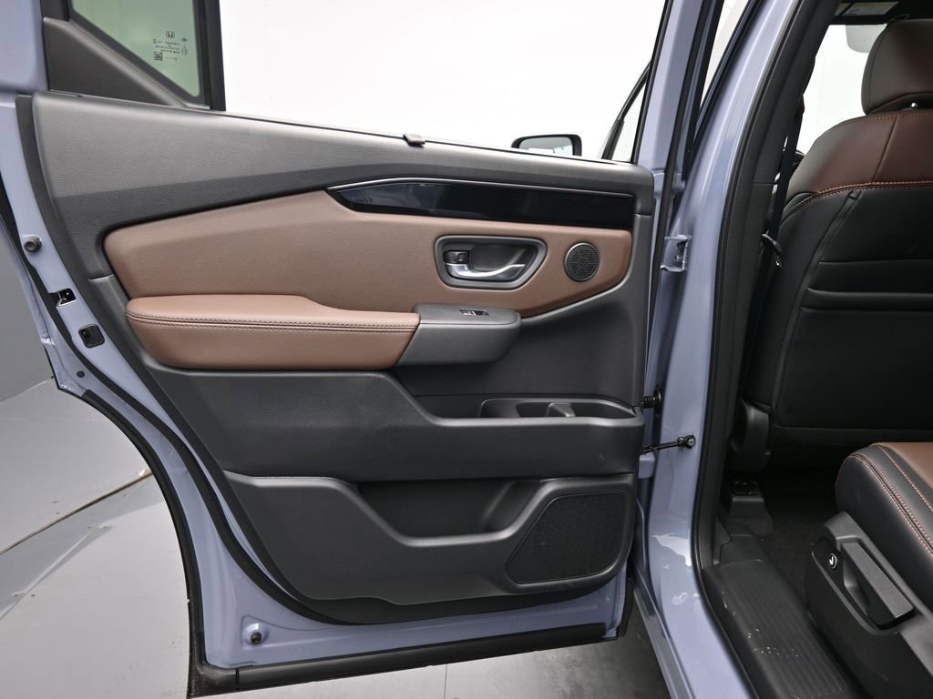 New 2026 Honda Pilot TrailSport image 35