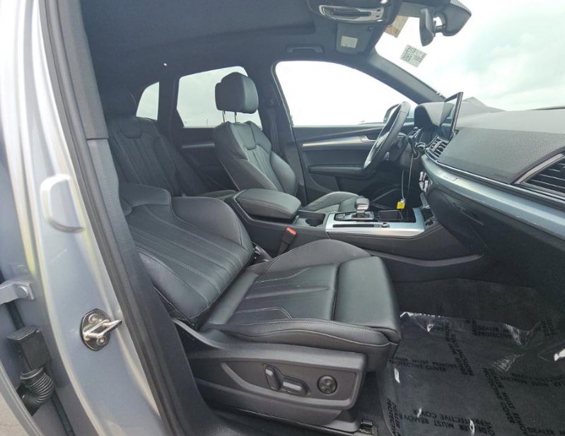 Used 2024 Audi Q5 2.0T Premium Plus w/ Premium Plus Package AWD/4WD image 5