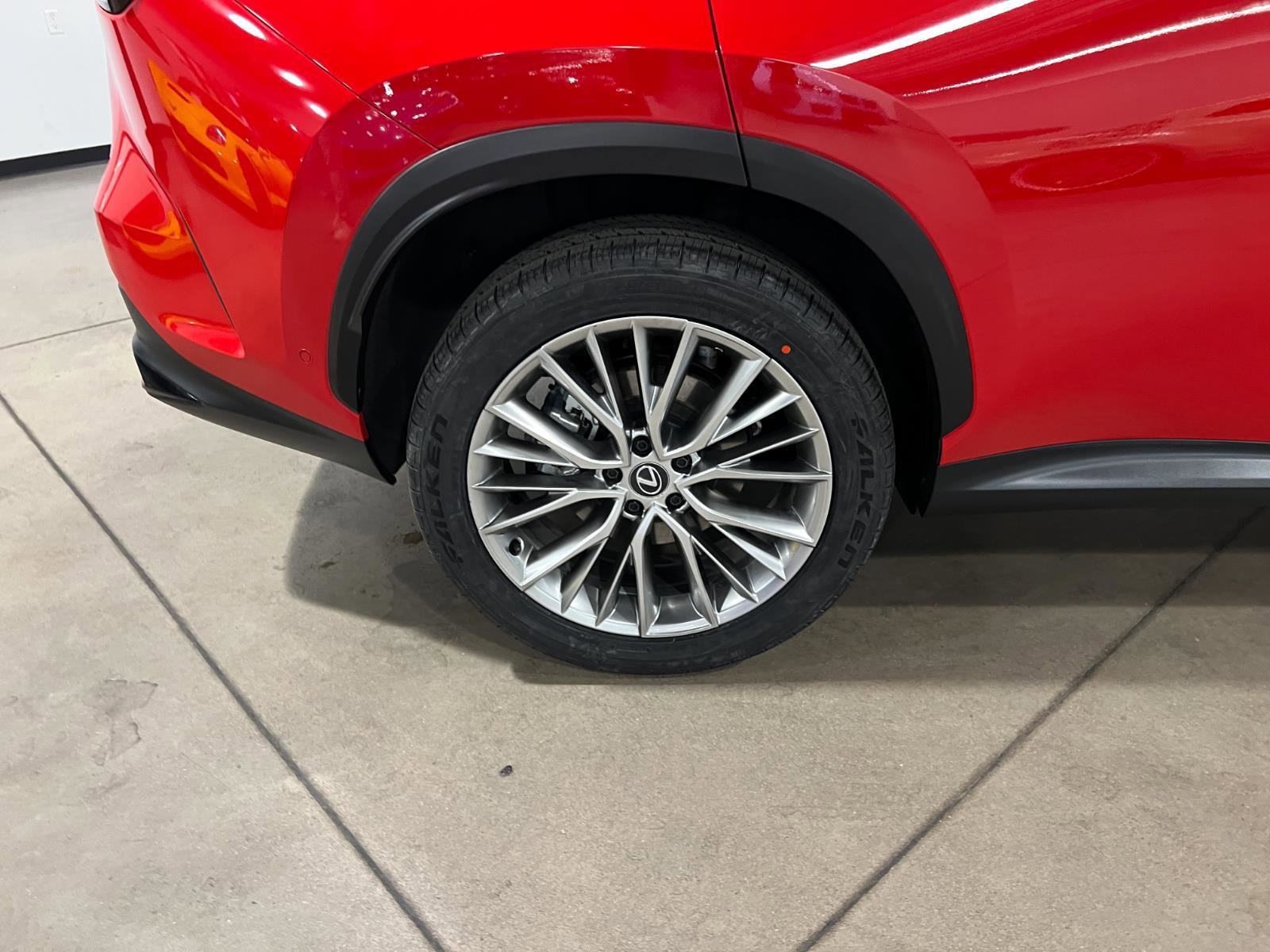 Used 2025 Lexus NX 300h NX 350h Luxury image 43