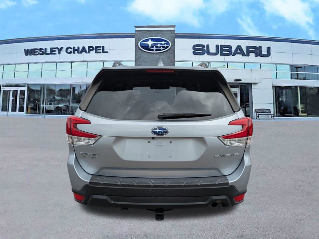 Used 2019 Subaru Forester Premium image 6