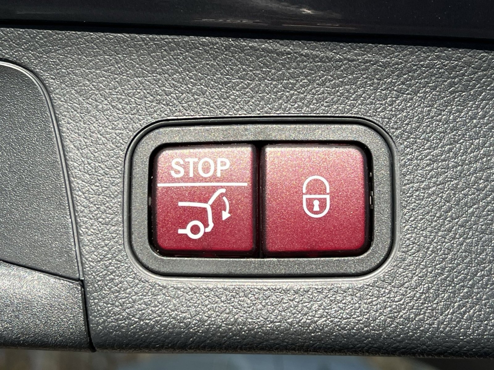 Certified 2023 Mercedes-Benz GLA 250 4MATIC image 25