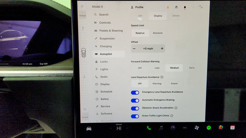 Used 2022 Tesla Model X image 22