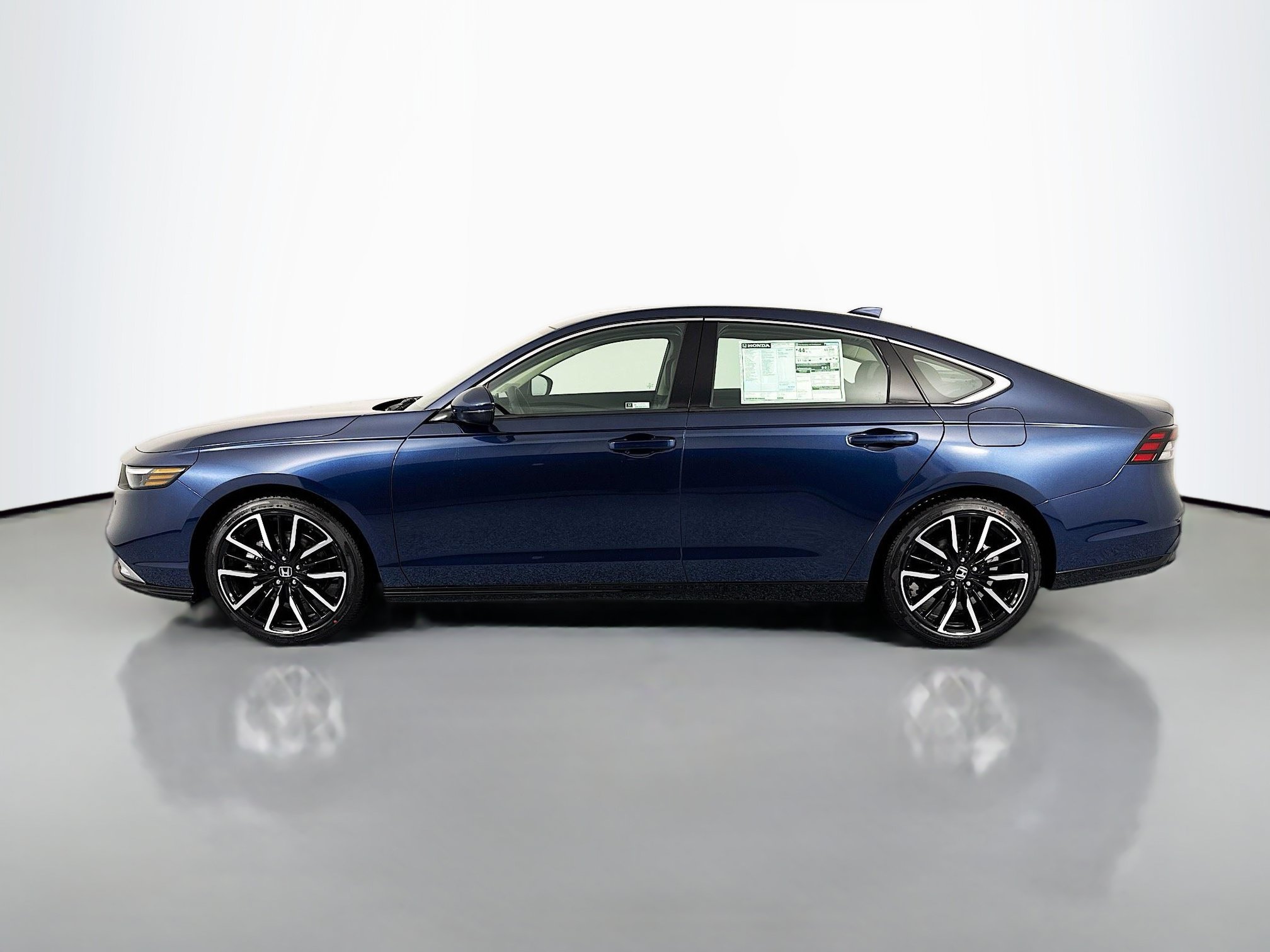New 2026 Honda Accord Touring image 8