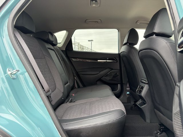 Certified 2025 Kia Seltos S FWD image 21