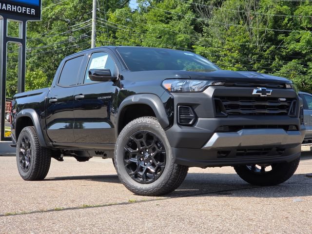 New 2026 Chevrolet Colorado Trail Boss AWD/4WD image 2
