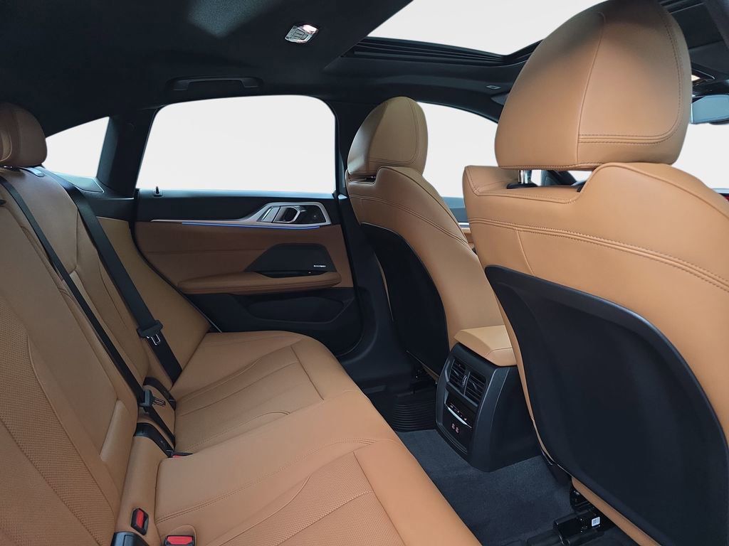 New 2026 BMW i4 xDrive40i w/ M Sport Package AWD/4WD image 11