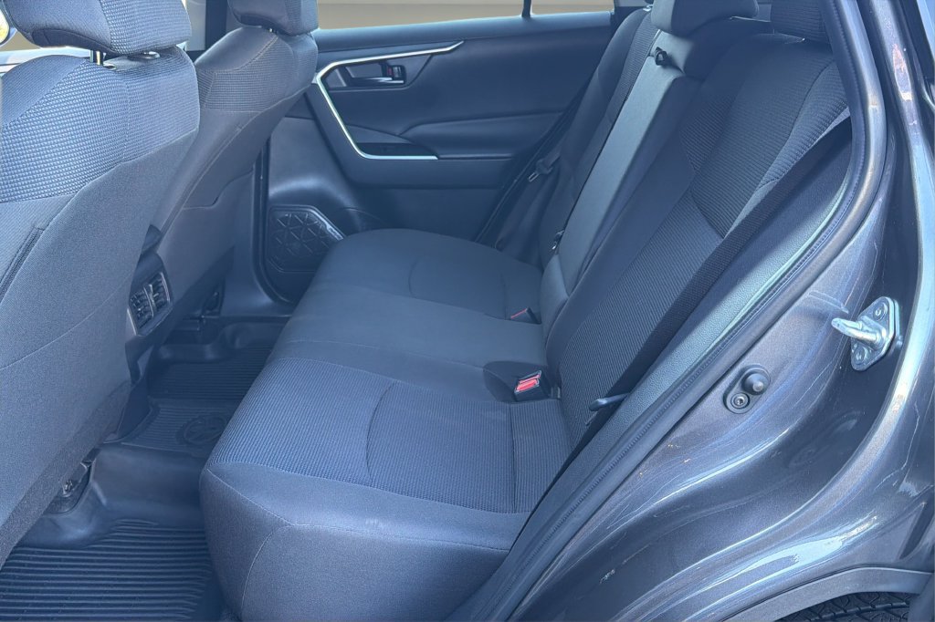 Certified 2024 Toyota RAV4 LE FWD image 14