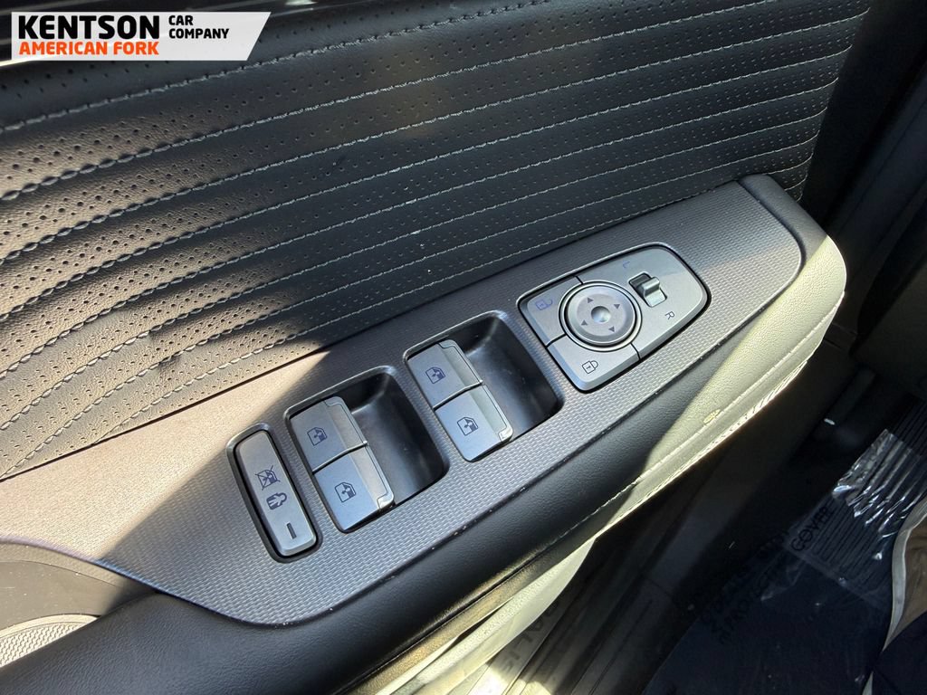 Used 2025 Hyundai Palisade Calligraphy AWD/4WD image 19