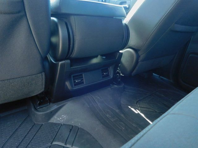 Used 2025 Chevrolet Silverado 2500 Custom image 22