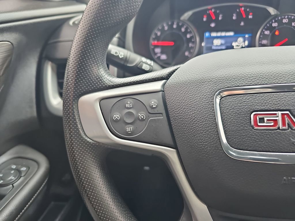 Used 2022 GMC Terrain SLE w/ Driver Convenience Package image 21