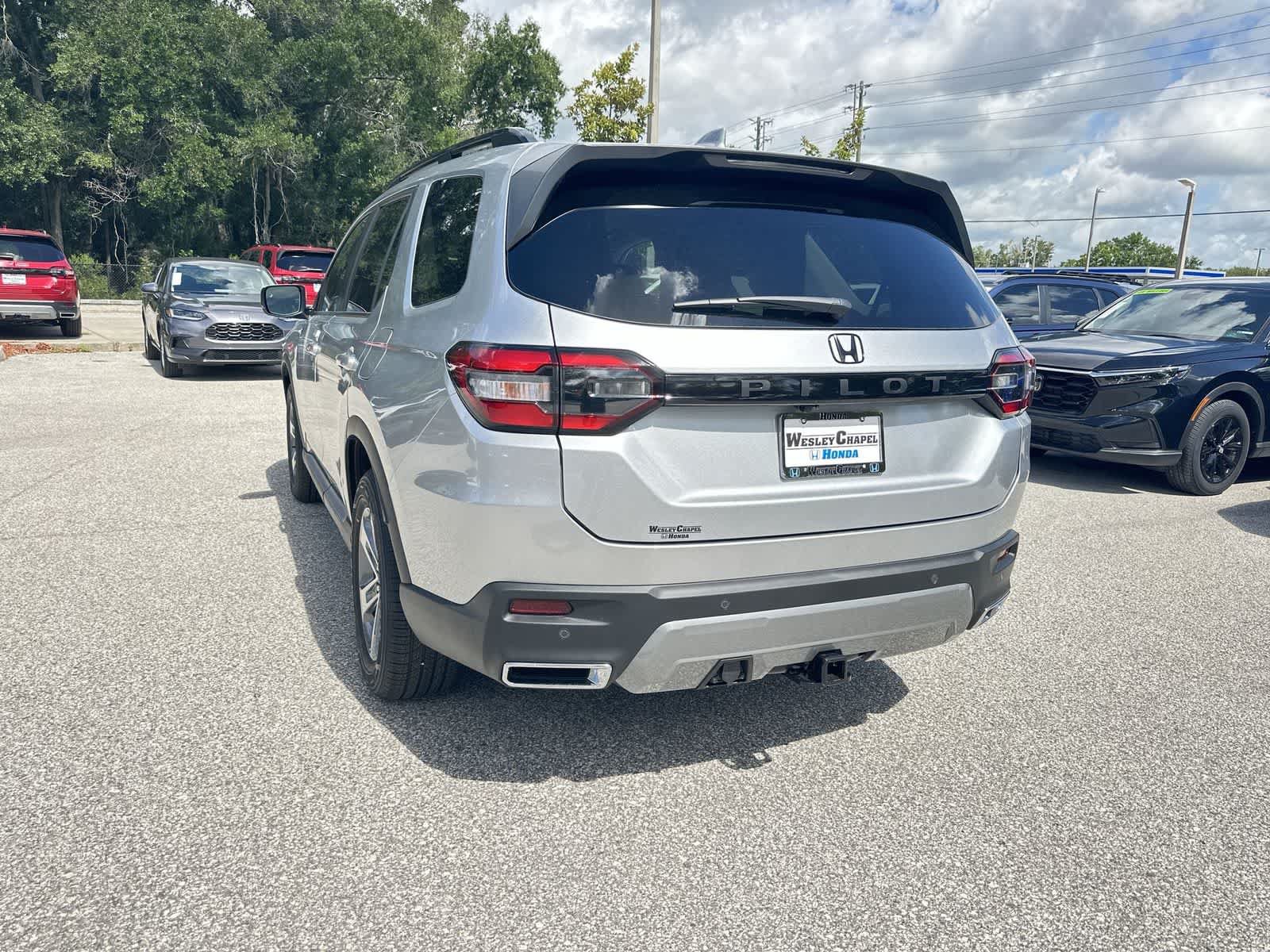New 2026 Honda Pilot EX-L image 4